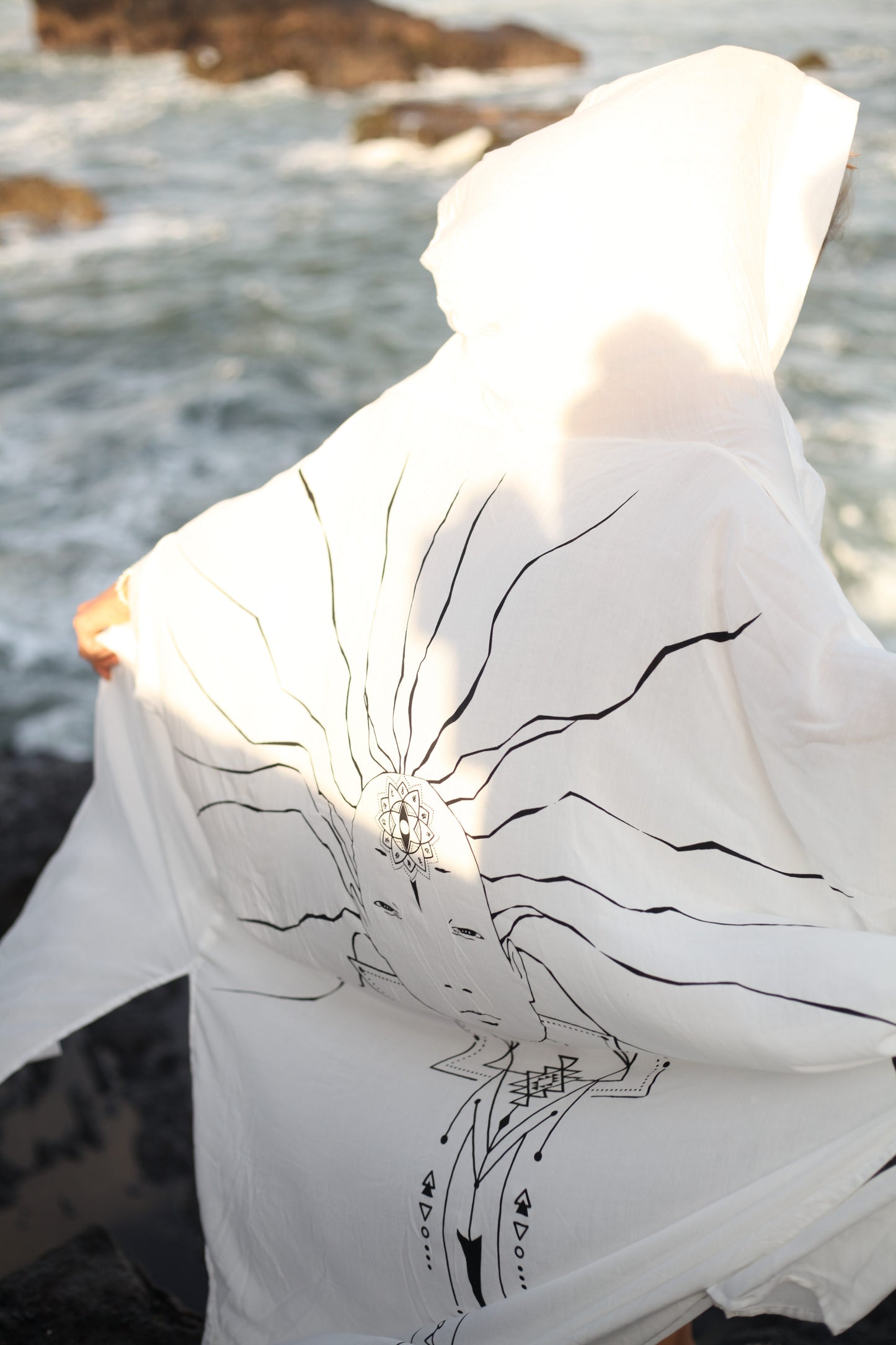 Wandering Monk Kimono | White | Her